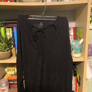 Deep neckline tie shirt